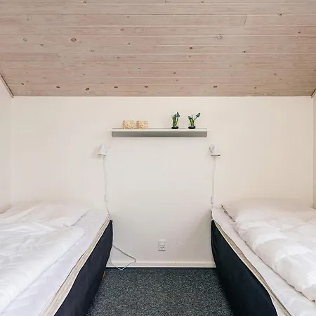 Ferienhaus Tranquil Oasis In Henne Strand-by Traum