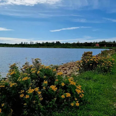 بيت للعطل Tranquil Oasis In Henne Strand-by Traum *