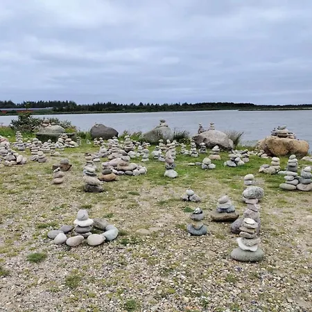 Tranquil Oasis In Henne Strand-by Traum Feriehus Henne Strand